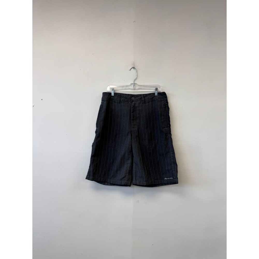 VTG Transnine Shorts Mens 32 Gray Pinstripe Baggy SkaterCasual Streetwear Grunge